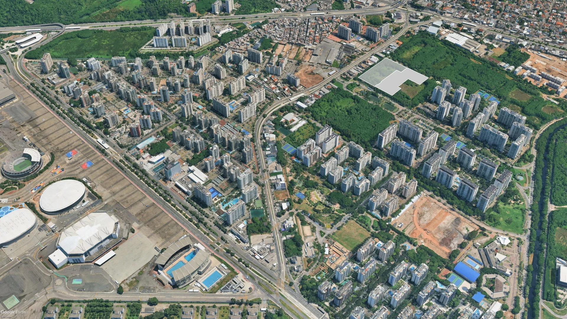Fachada Oficial e Complexo Aquático On Resort RJZ Cyrela